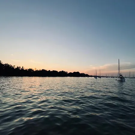Idyllisches Mit Garten Und Sunset-terrasse Prázdninový dům